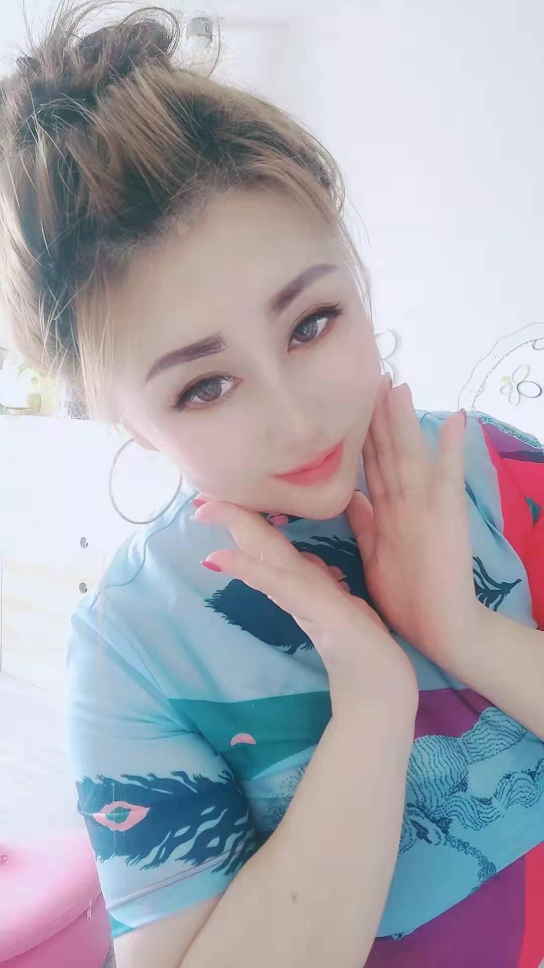 朝阳区典石广场九儿