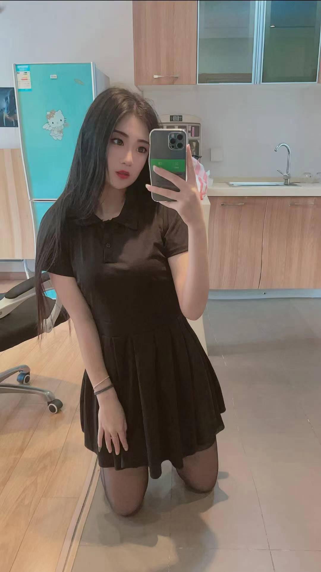 分享大个儿年轻的小姐姐